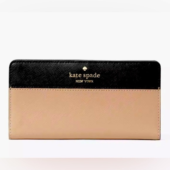 Madison Large Slim Bifold
Wallet in Toasted Hazelnut - Picture 1 of 3